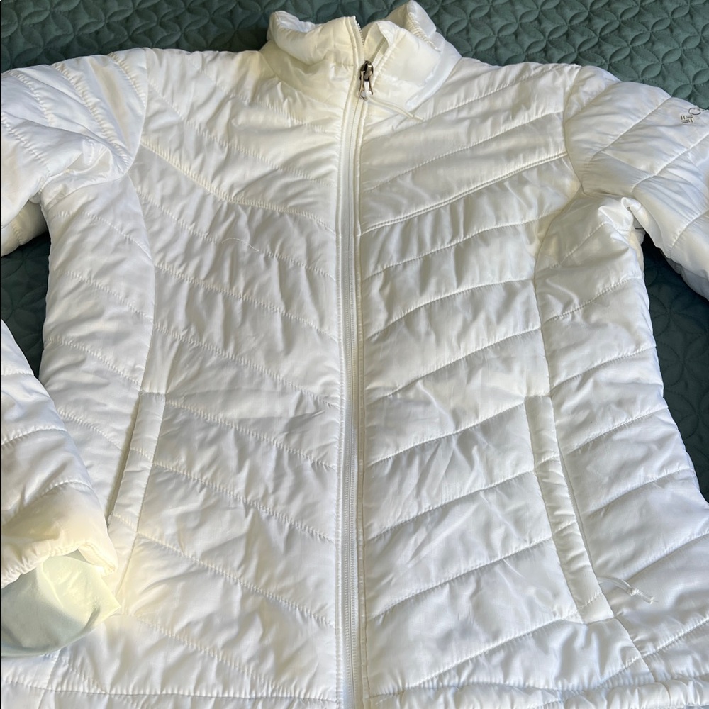 Columbia Women's Snowy White Puffer Jacket